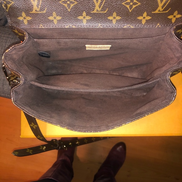 ❌Sold❌Louis Vuitton Pockettte Metis - Picture 4 of 6
